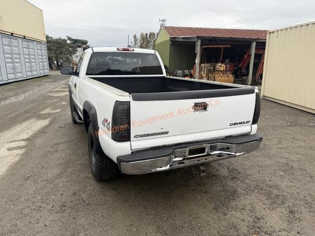 Image of Chevrolet 1500 equipment image 4