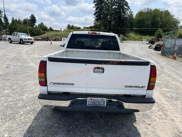 Image of Chevrolet 1500 equipment image 4
