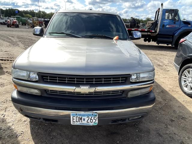Image of Chevrolet 2500 equipment image 1
