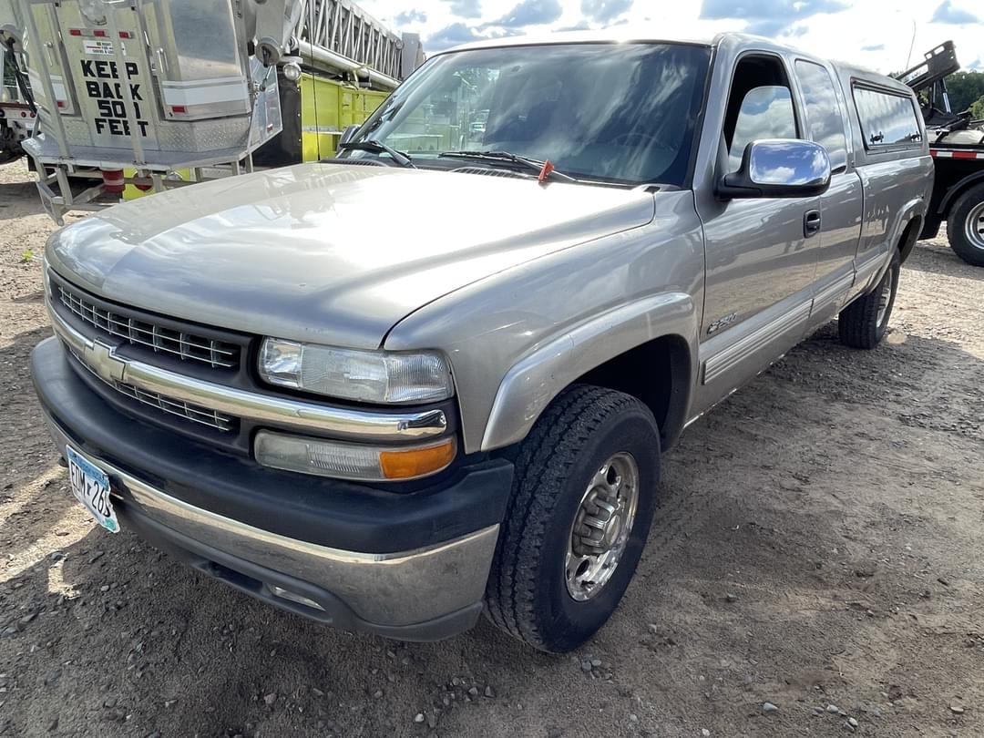 Image of Chevrolet 2500 Primary image