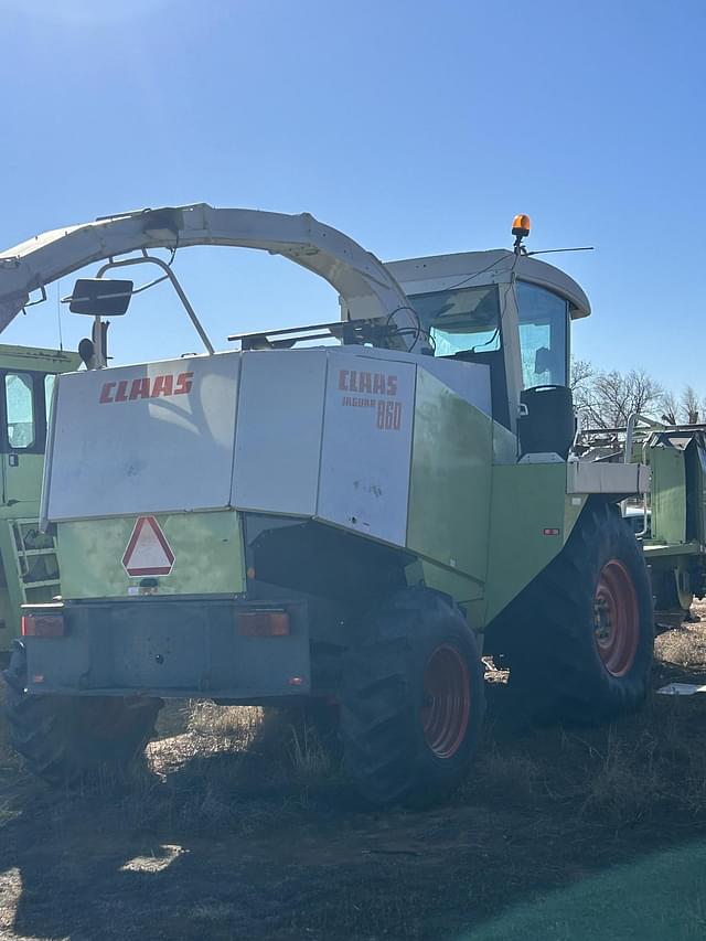 Image of CLAAS Jaguar 860 equipment image 2