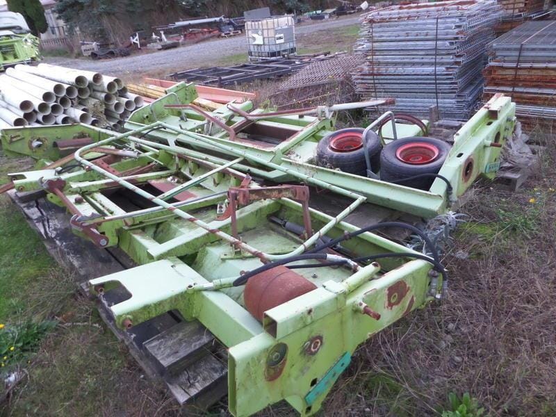 2000 CLAAS PU380 Equipment Image0