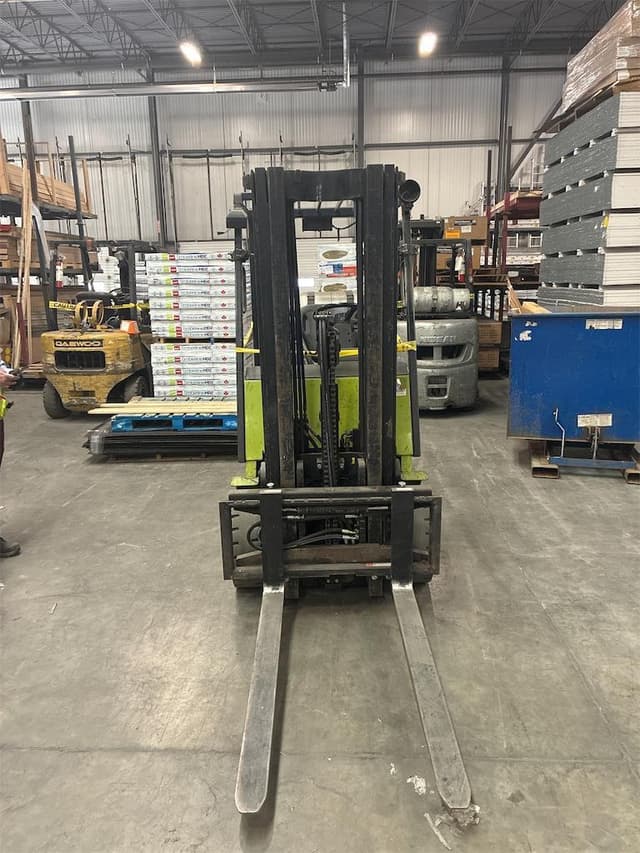 Image of Clark CGC25 equipment image 1