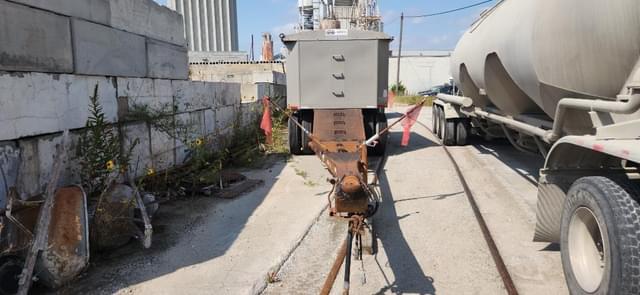 Image of Cornhusker 800R-112099-537 equipment image 1