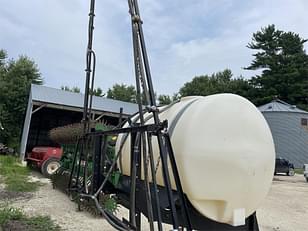 Main image Custom 600g Sprayer 1