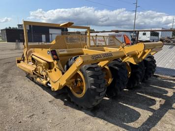 Main image John Deere 1812C