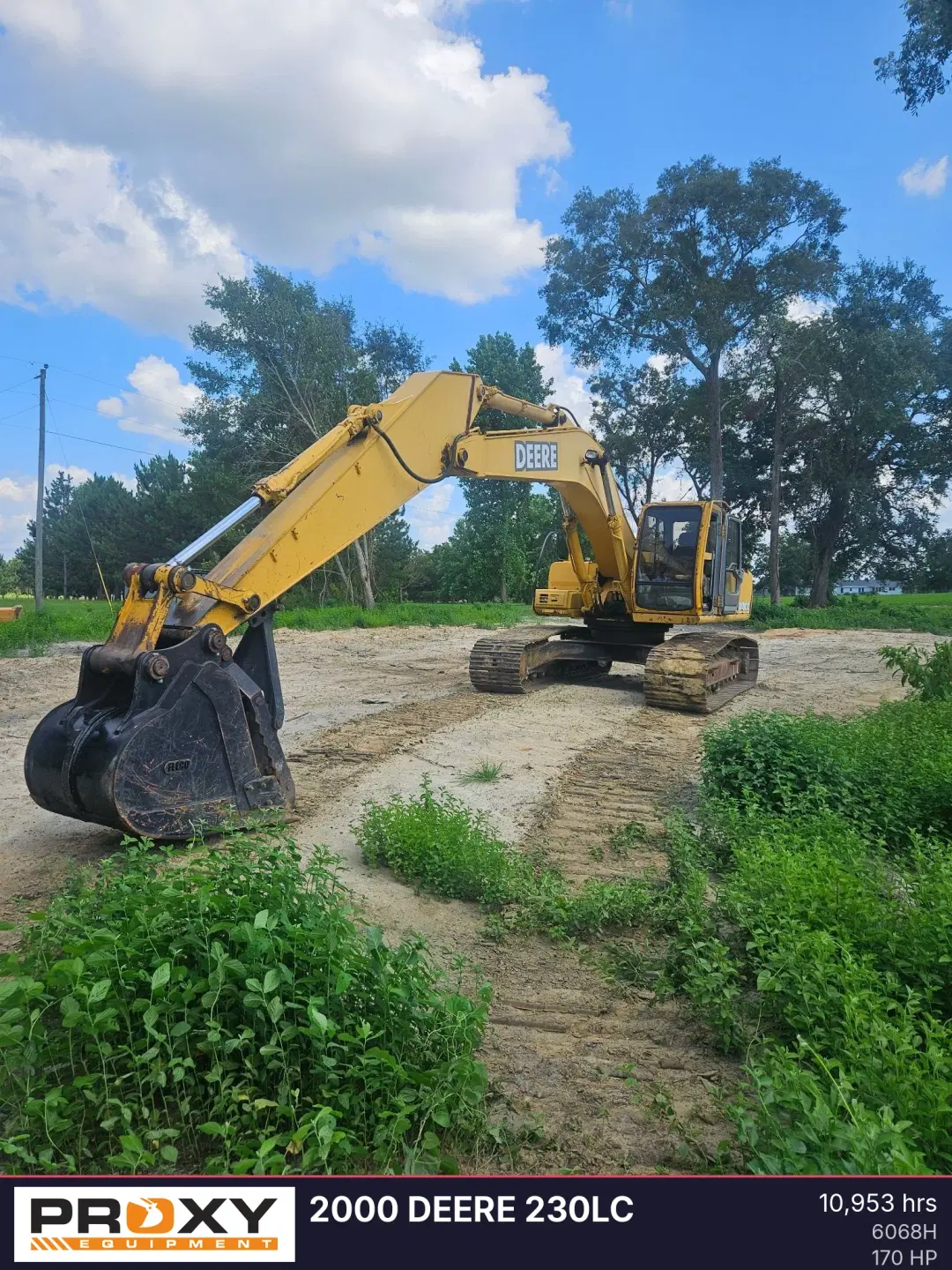 Image of John Deere 230LC Primary image