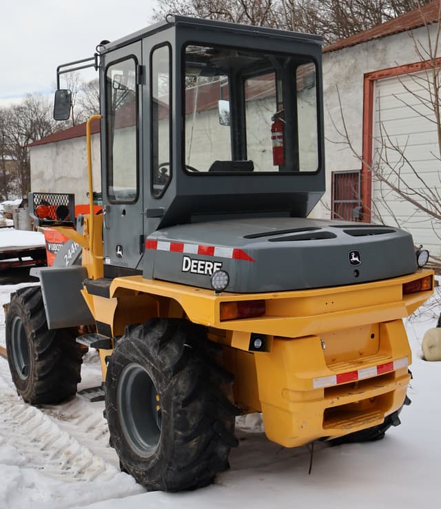 Image of John Deere 244H equipment image 4