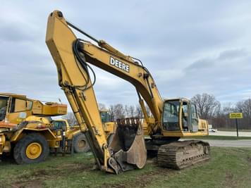 Main image John Deere 330LC