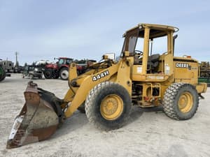 2000 John Deere 444H Image