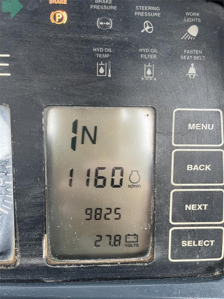 Main image John Deere 444H 13