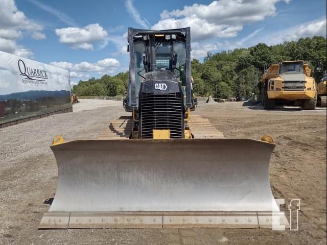 Image of Caterpillar D3 equipment image 2