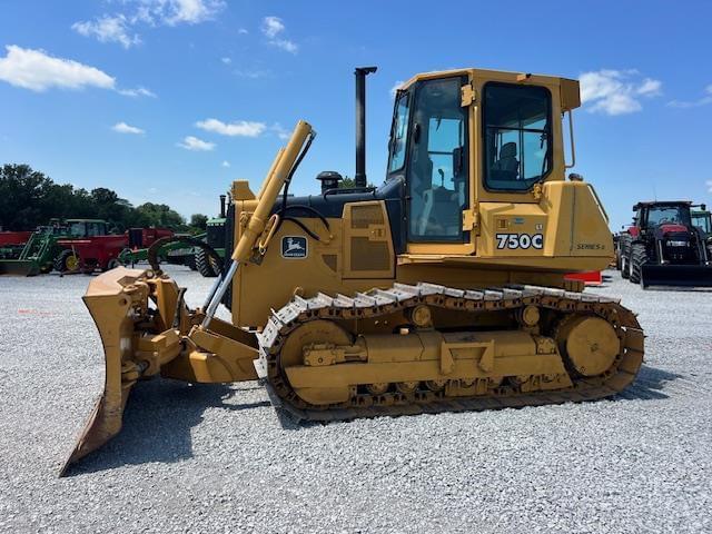 Image of John Deere 750C Primary image