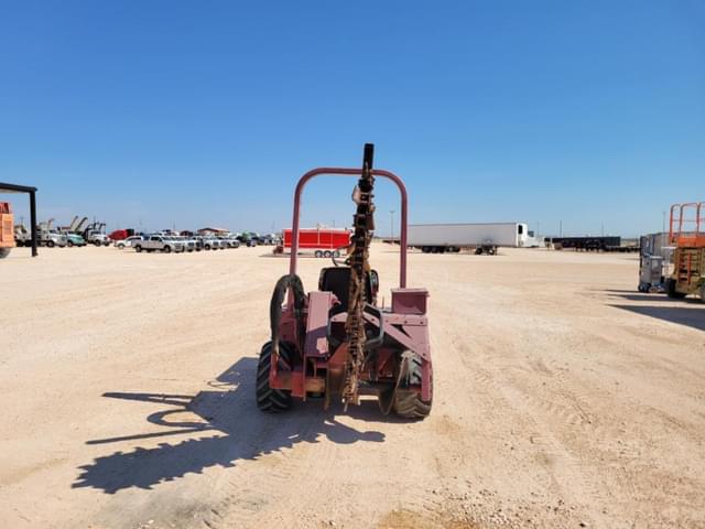Image of Ditch Witch 3700 equipment image 3