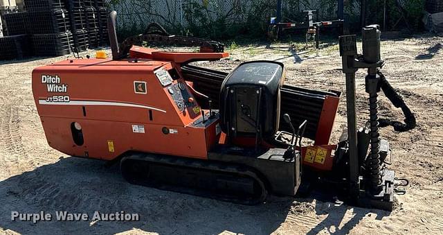 Image of Ditch Witch JT520 equipment image 3