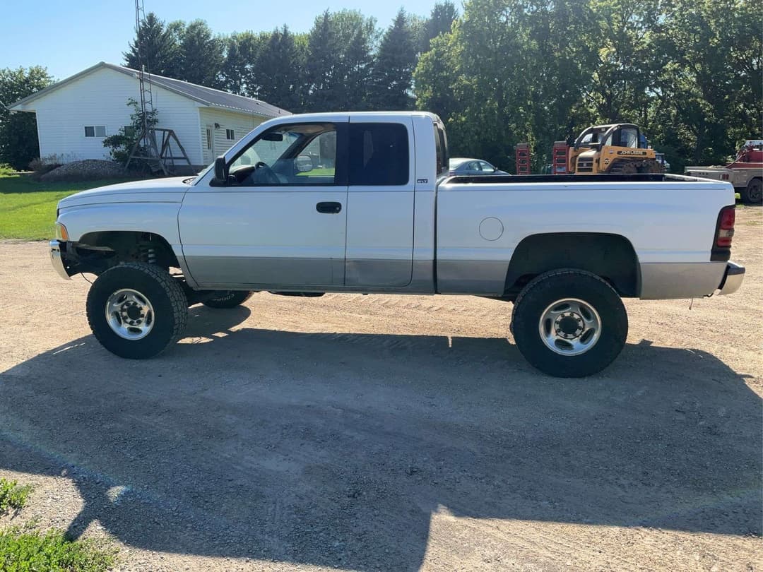 Image of Dodge Ram 2500 Primary image