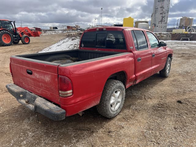 Image of Dodge Dakota equipment image 4