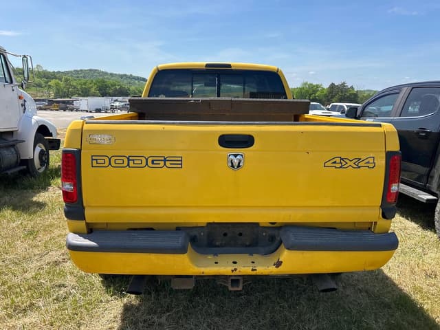 Image of Dodge Ram 1500 equipment image 2