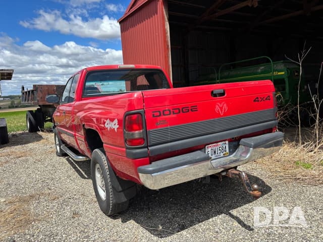 Image of Dodge Ram 1500 equipment image 4