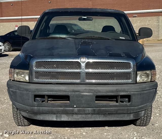 Image of Dodge Ram 1500 equipment image 1