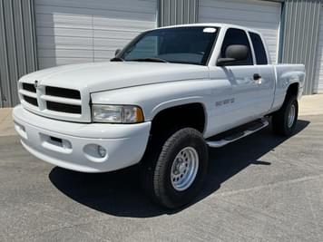 Main image Dodge Ram 1500