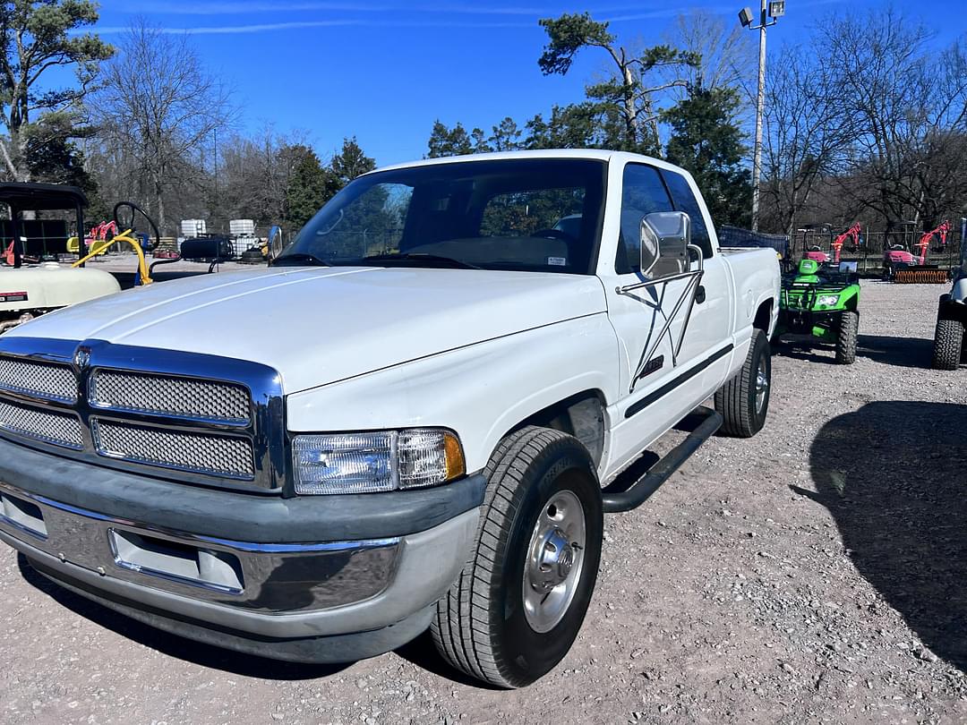 Image of Dodge Ram 2500 Primary Image