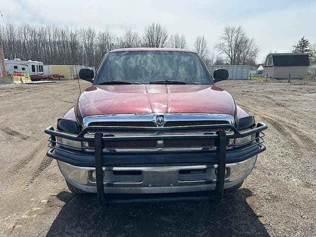 Image of Dodge Ram 2500 equipment image 1