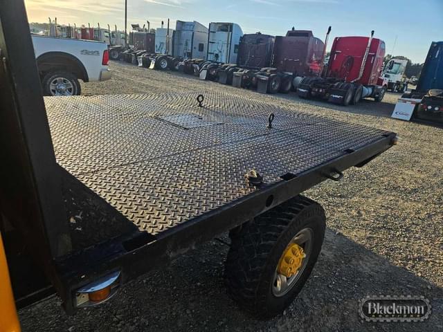 Image of Dodge Ram 2500 equipment image 2