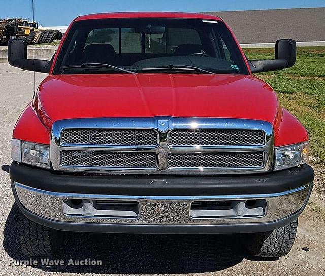 Image of Dodge Ram 2500 equipment image 1