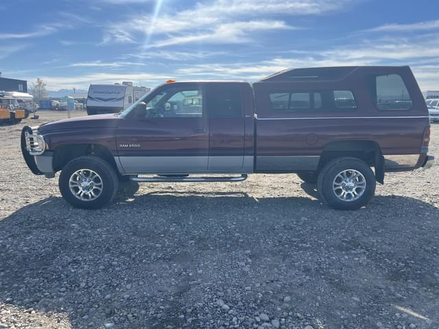 Image of Dodge Ram 2500 equipment image 1