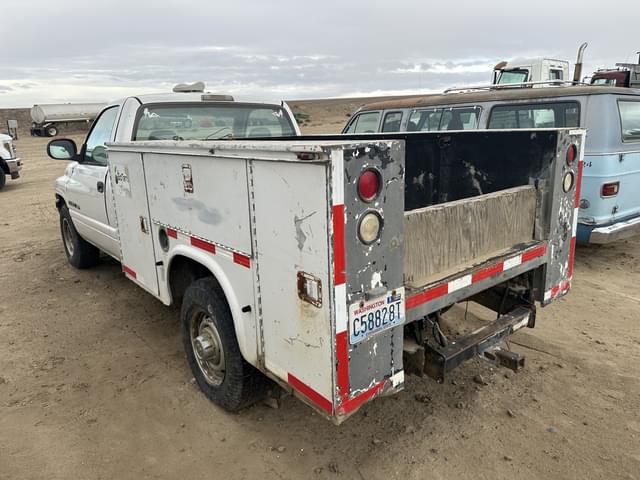 Image of Dodge Ram 2500 equipment image 1