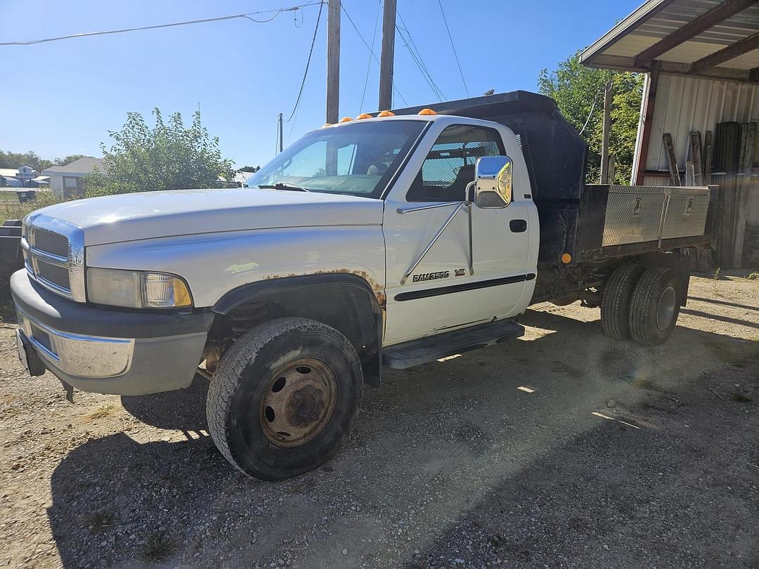 Image of Dodge Ram 3500 Primary image