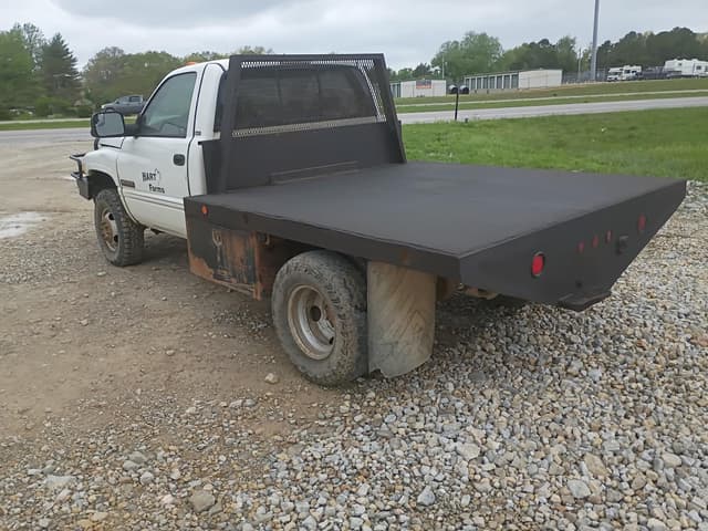 Image of Dodge Ram 3500 equipment image 4