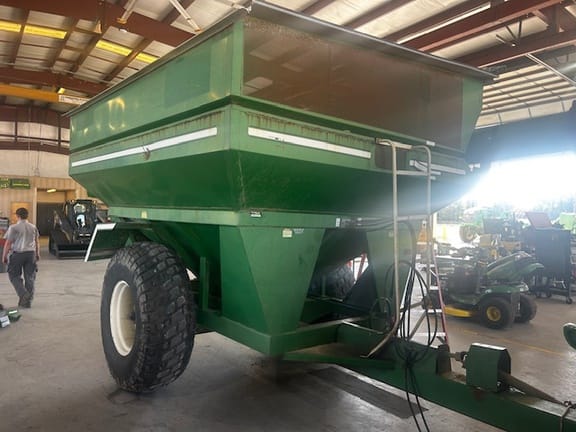 Main image E-Z Trail 510