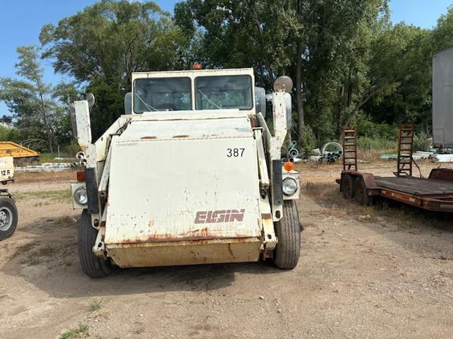 Image of Elgin Pelican equipment image 4