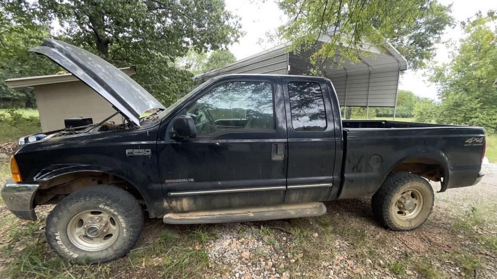 Image of Ford F-250 Primary image