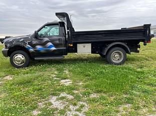 2000 Ford F-550 Equipment Image0