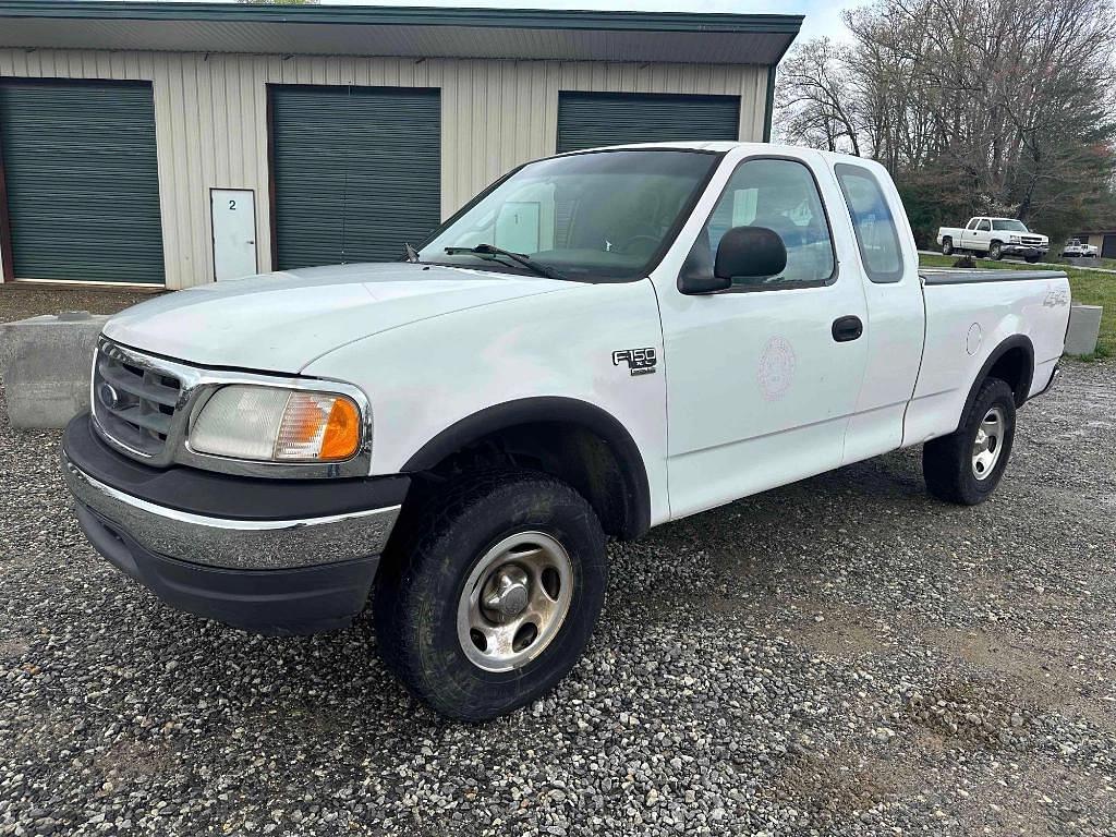 Image of Ford F-150 Primary image