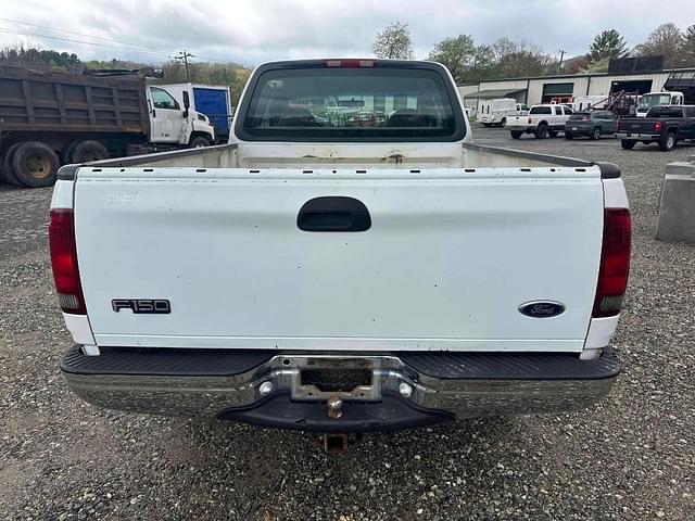 Image of Ford F-150 equipment image 4