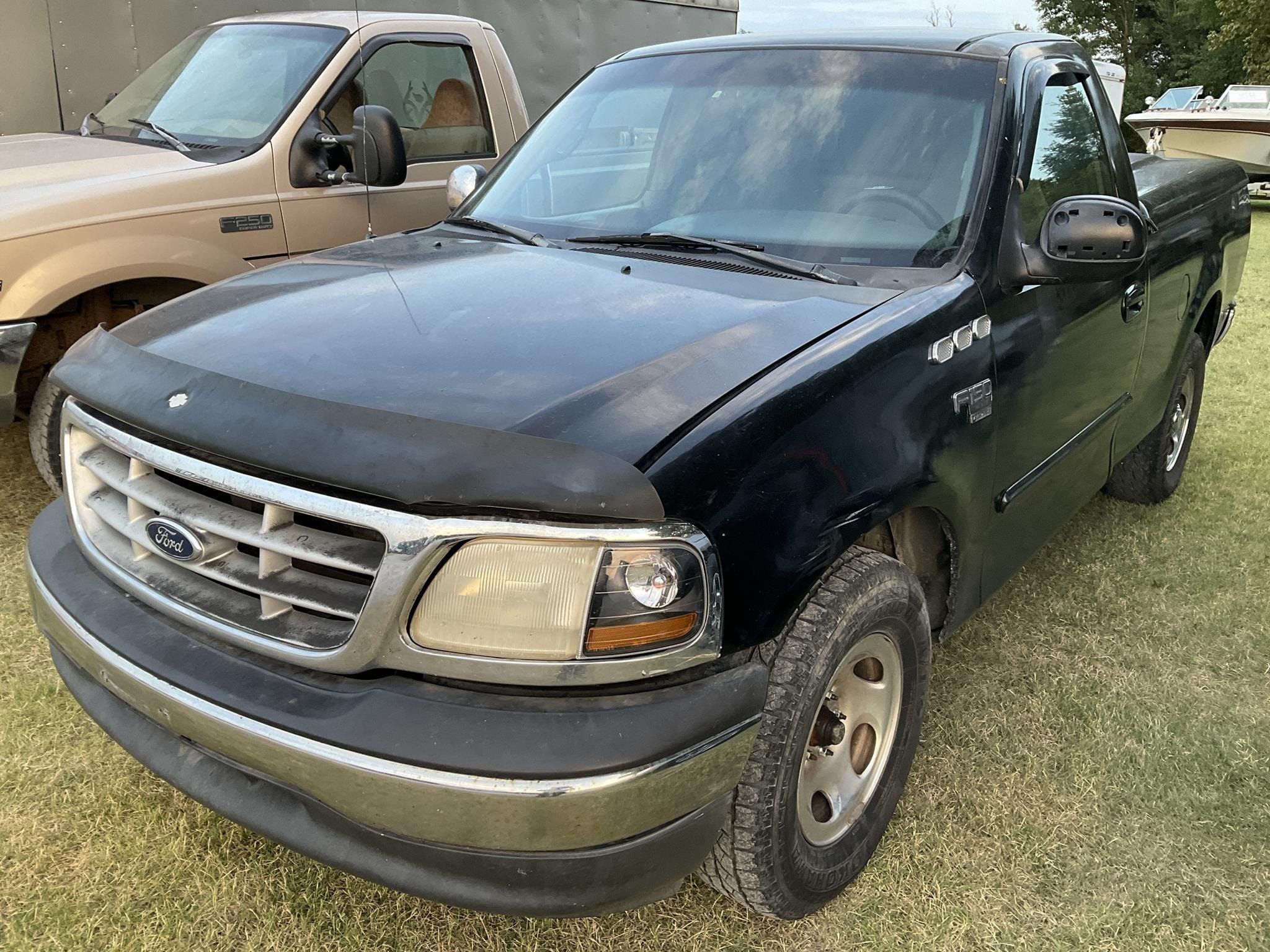 2000 Ford F-150 Equipment Image0