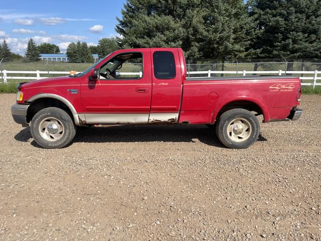Image of Ford F-150 equipment image 1