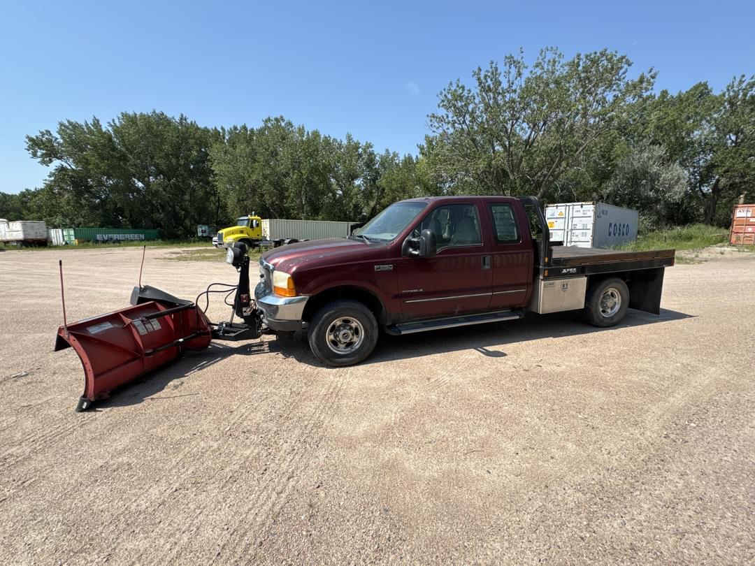 Image of Ford F-250 Primary image