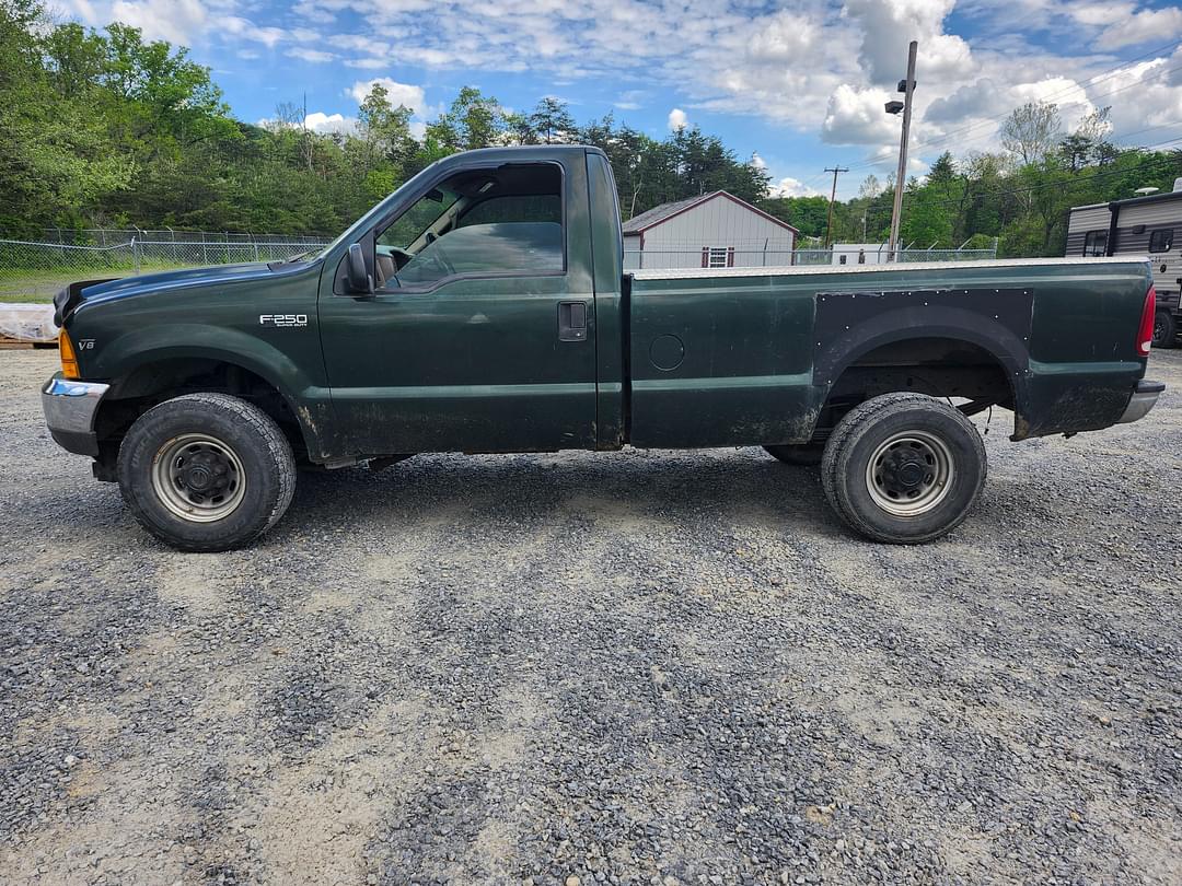 Image of Ford F-250 Primary image