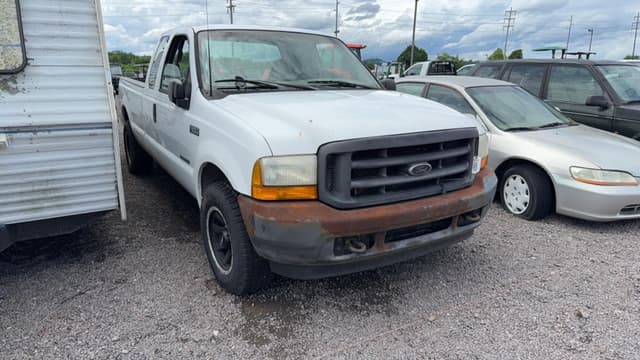 Image of Ford F-250 equipment image 2