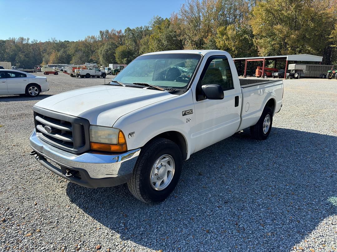 Image of Ford F-250 Primary image