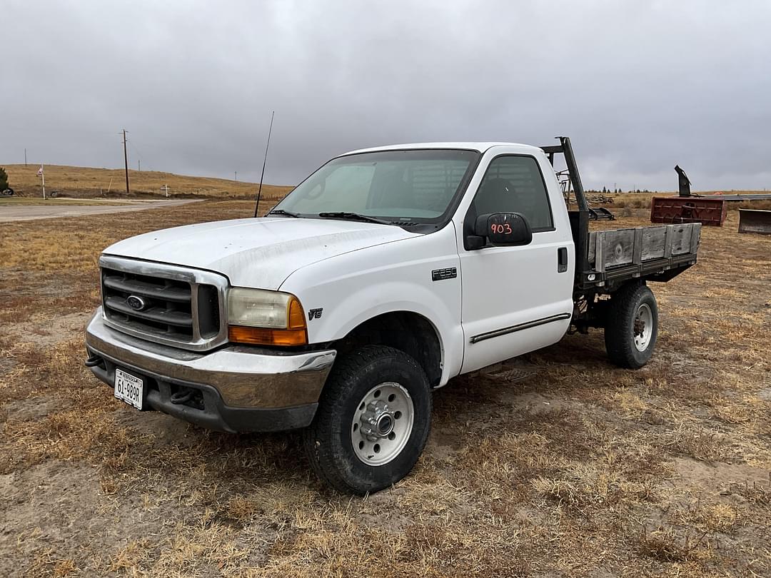 Image of Ford F-250 Primary image