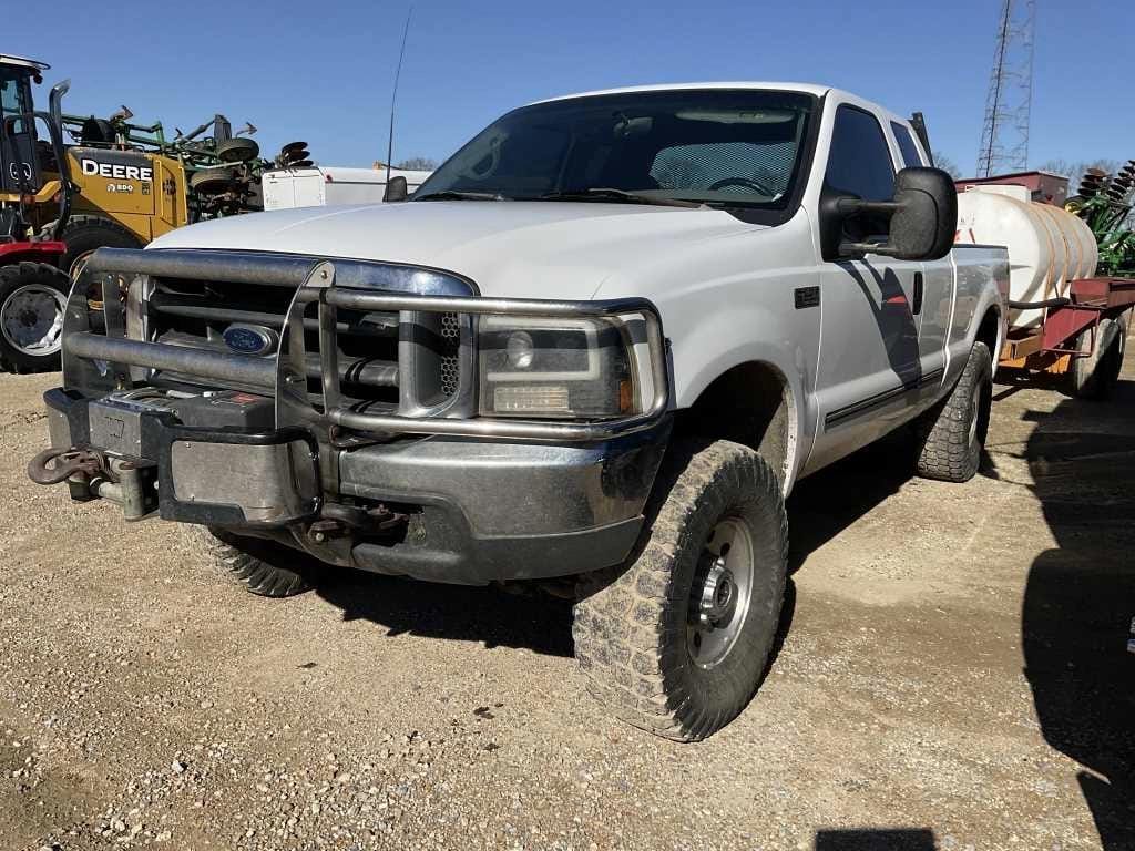 2000 Ford F-250 Equipment Image0