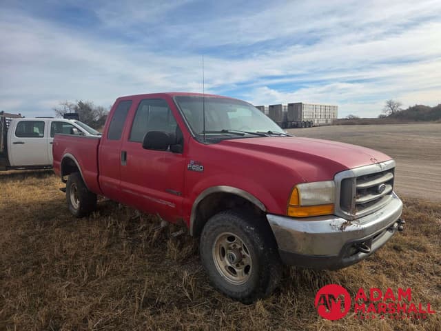 Image of Ford F-250 equipment image 1