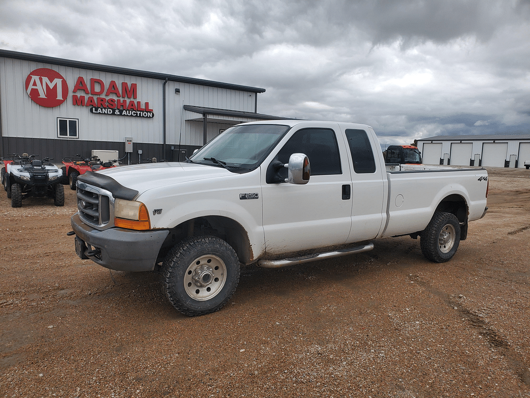 Image of Ford F-250 Primary image