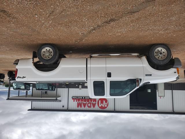Image of Ford F-250 equipment image 4